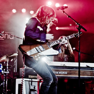 Nederland, Amsterdam, 25-11-2014. Concert van Dewolff tijden de SENA European Guitar Awards. Foto: Andreas Terlaak